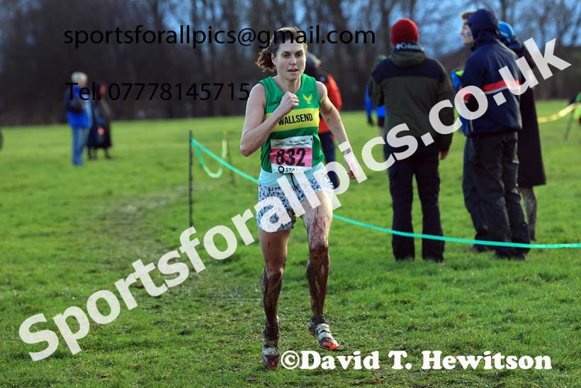 Senior womens 2023 North Eastern Cross Country Champs., Temple Park, South Shields. Photo: David T. Hewitson/Sports for All Pics